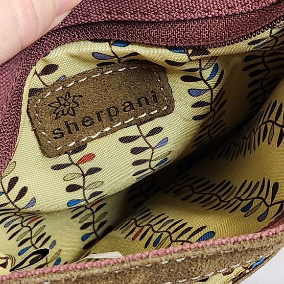 Sherpani Clover Canvas Suede Trim Crossbody Purse Bag -9x7.5x1 Purple Brown - Picture 5 of 10